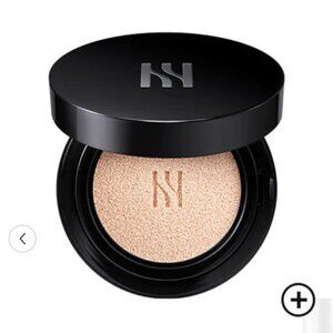 Hera Korean Black Cushion Foundation 21N1 Vanilla 5.0 g